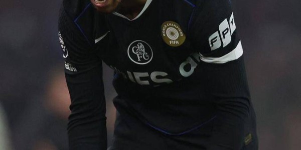 佩德罗帽子戏法超越德罗巴，帕尔默建功，切尔西4-1维拉比肩曼城