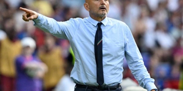 等你下课！从三连胜到八轮不胜，图多尔究竟都做了些什么？