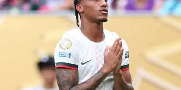 3场定去留，利物浦连遇强敌，切尔西陷入怪圈，没有红牌反而失利