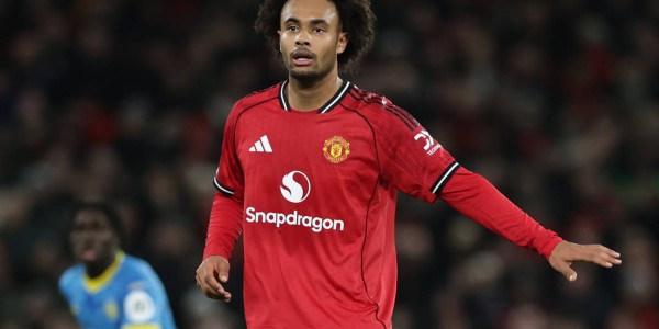 英超-齐尔克泽破门+乌龙助攻 曼联主场1-1狼队4轮仅1胜